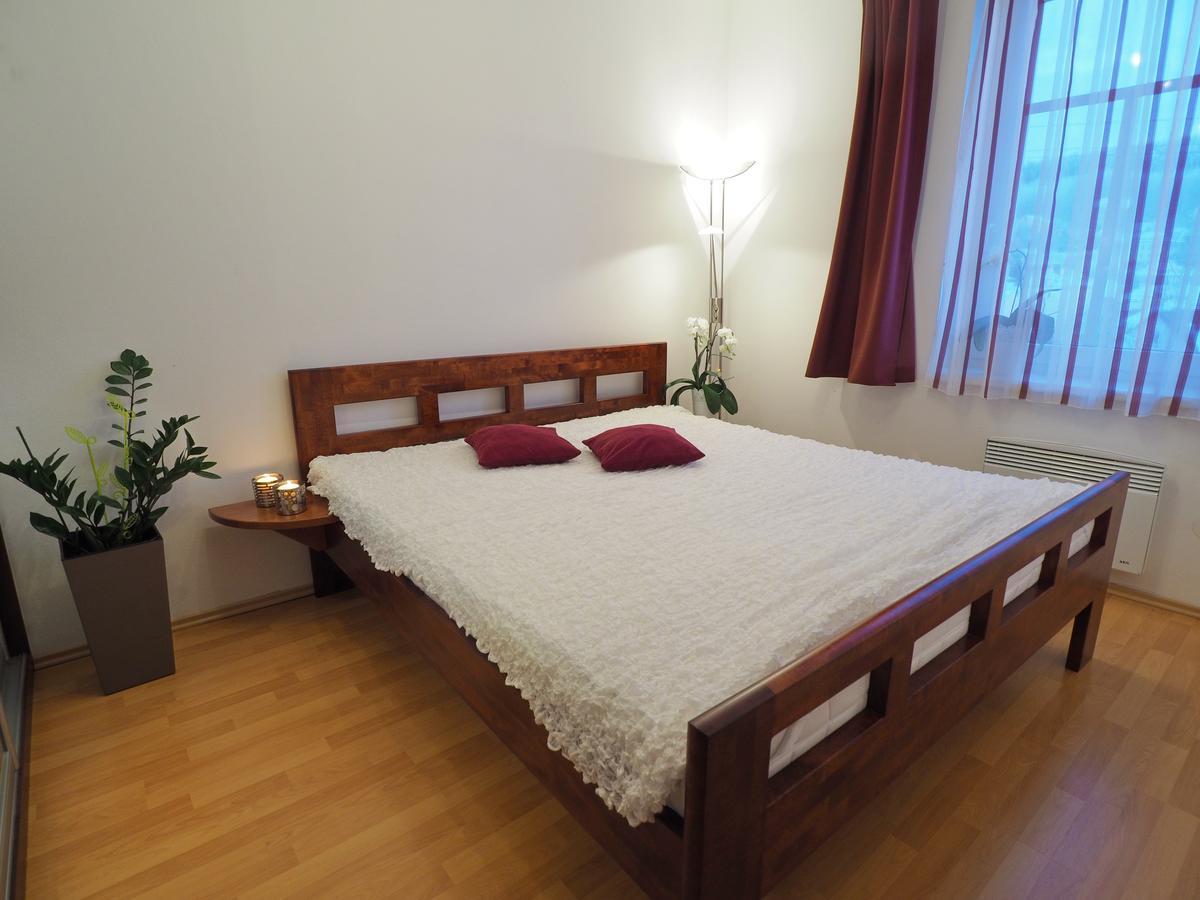 Apartman Radmila Luhačovice Exterior foto